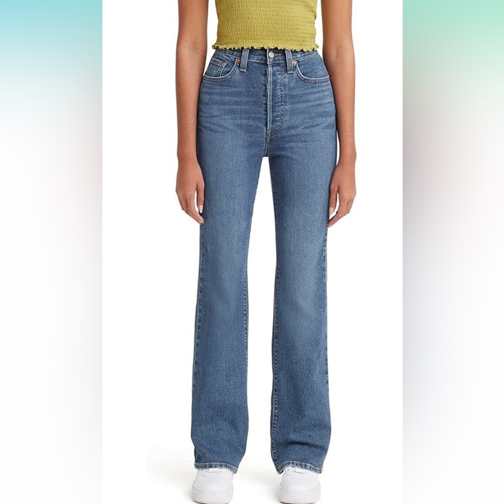 Levi jeans